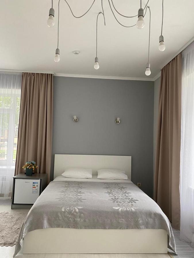 Scandi Hotel Makinsk ภายนอก รูปภาพ