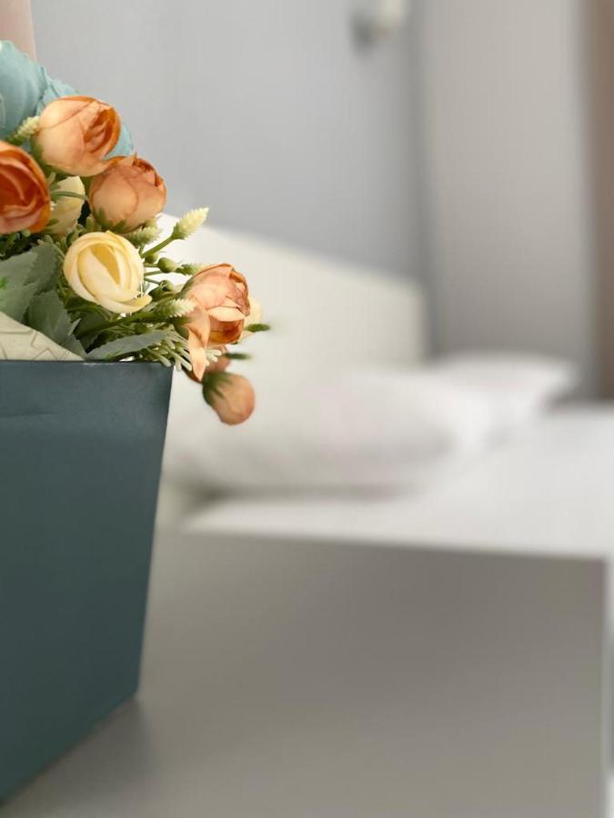 Scandi Hotel Makinsk ภายนอก รูปภาพ